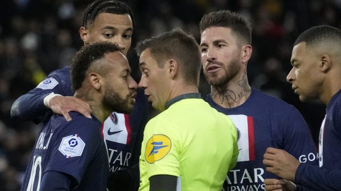 Neymar chưa bao giờ bày tỏ lòng trung thành với PSG